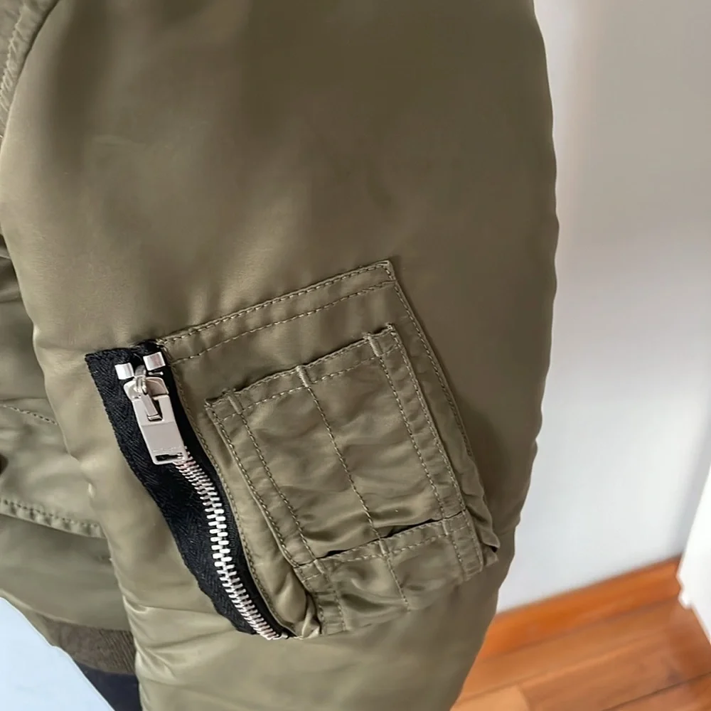 π Saint Laurent Green Padded Bomber Jacket - Picture 7 of 12